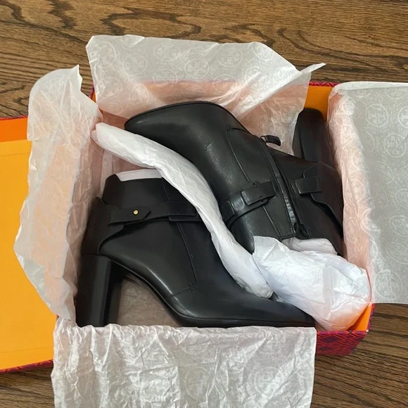 Tory Burch Colton 85MM Galleon Leather Bootie in Perfect Black